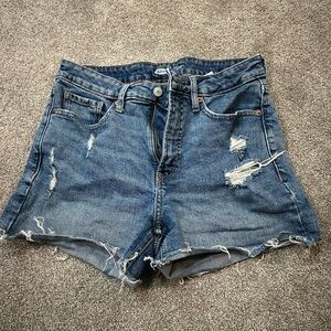 Old Navy Distressed Women Shorts OG high rise size 8